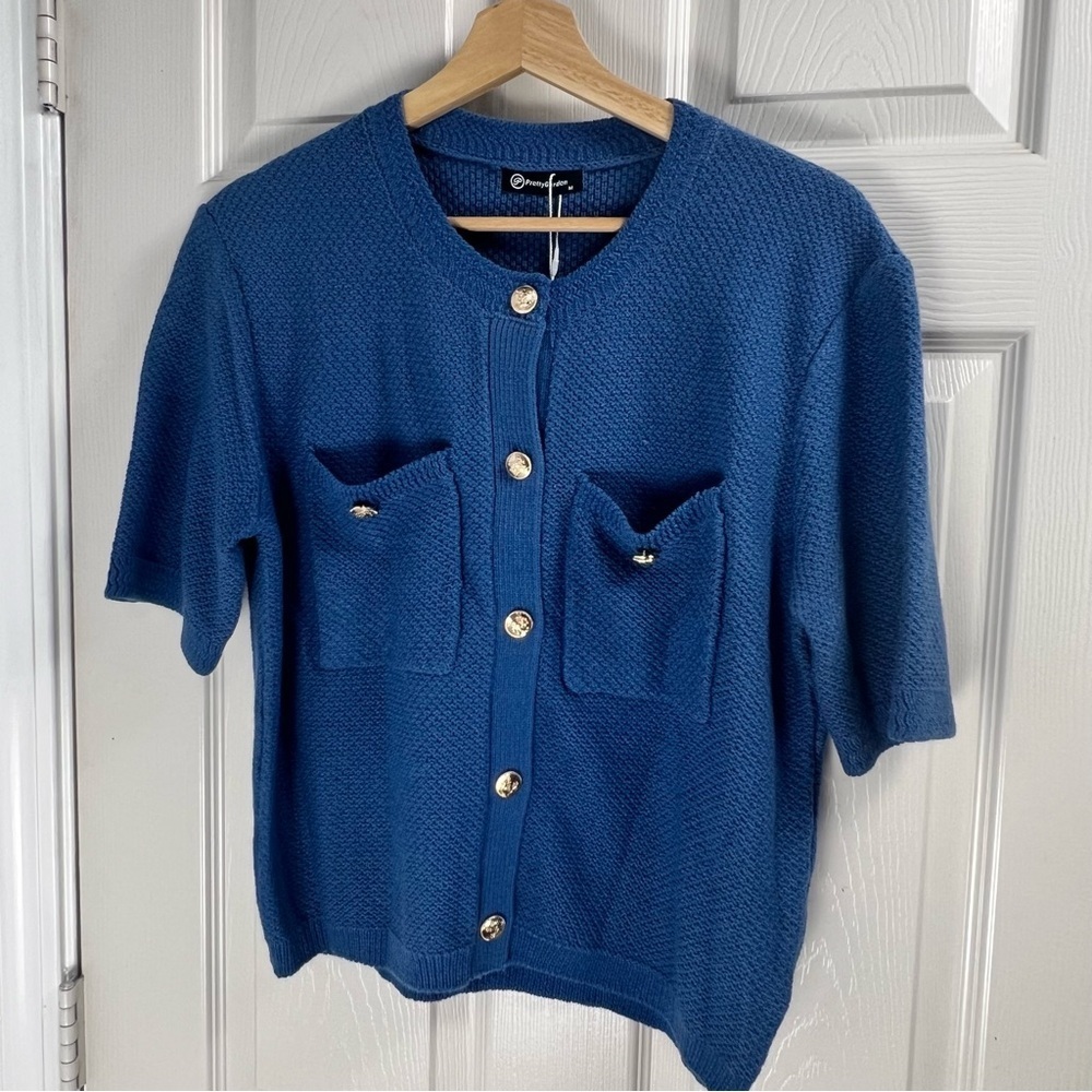 Blue Short Sleeve Knit Cardigan Sweater Women Med Gold Button Front Pockets NWT - Picture 11 of 13